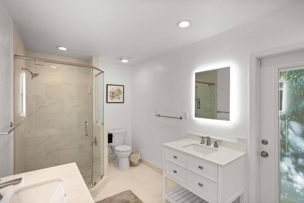 Uf Sunshine House - Patio & Bbq - Chef Kitchen - Ev Car Station - Upscale Neighborhood! Villa Gainesville Luaran gambar